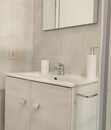 Casa Amuni' Monolocale A Free Parking Wifi * Pisa