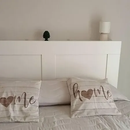 Apartment Casa Amuni' Monolocale A Free Parking Wifi